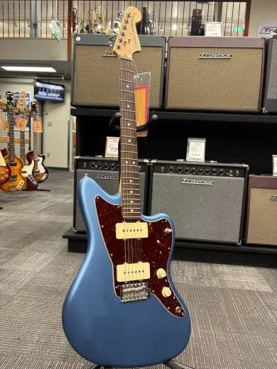 Fender - 011-5210-302