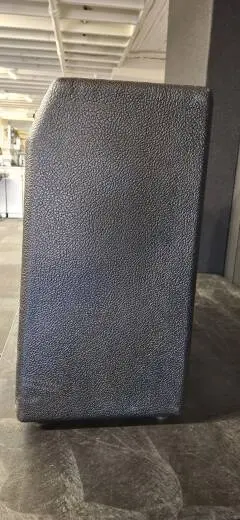 Fender - 818-0000-000 2
