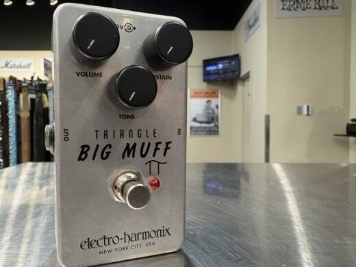Gear Hunter | Electro-Harmonix - TRIANGLE MUFF