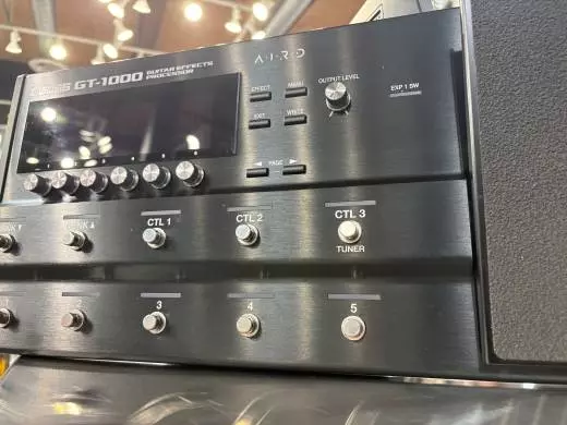 BOSS - GT-1000 2