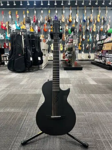 Enya Nova Go Carbon Fibre Travel Guitar