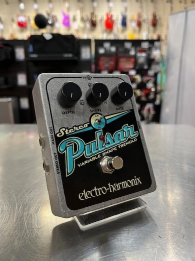 Electro-Harmonix - MICRO ST PULSAR