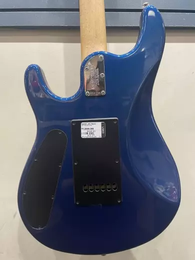 Ernie Ball Musicman JP 2