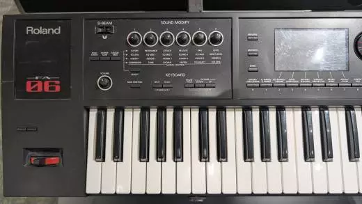 Roland - FA-06 2