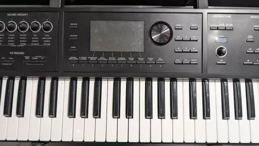 Roland - FA-06 2