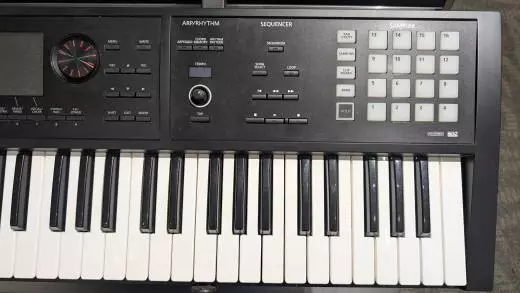 Roland - FA-06 2
