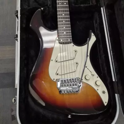 1985 Fender Performer Standard 2