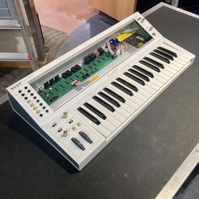 Waldorf KB37 2