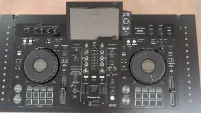 Pioneer DJ - XDJ-RX3