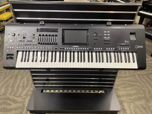 Yamaha GENOS
