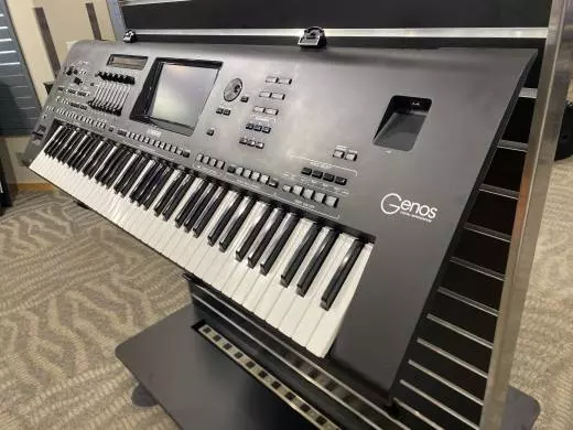 Yamaha GENOS 2