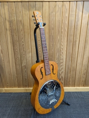 Epiphone Dobro Hound Dog Round Neck Resonator 2
