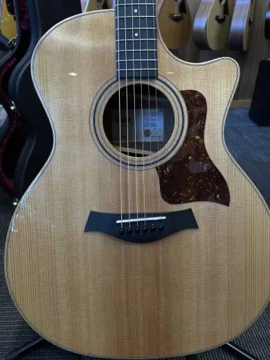 314ce Studio Sitka/Sapele Acoustic-Electric Guitar - Natural 2