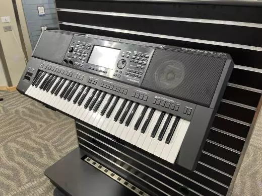 Yamaha PSRSX900 2