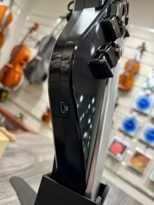 Roland - AE-30 - Ditigal Wind Instrument 2