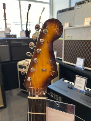 Fender Stratocaster Suona Thinline Ebony Fingerboard Violin Burst 3