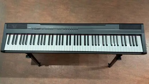 Yamaha - P105 B