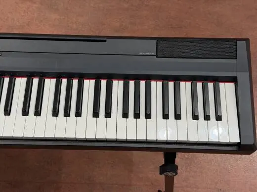 Yamaha - P105 B 2