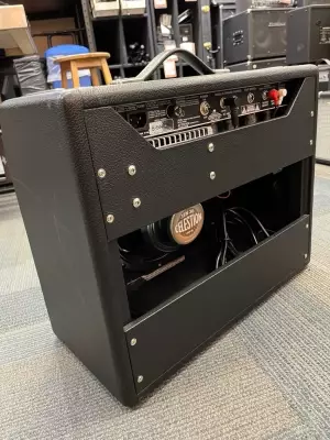 Fender 65 Princeton Reverb 2
