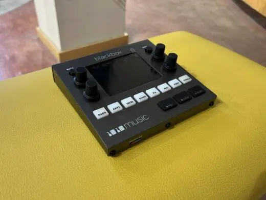 1010 MUSIC - BLACKBOX 2