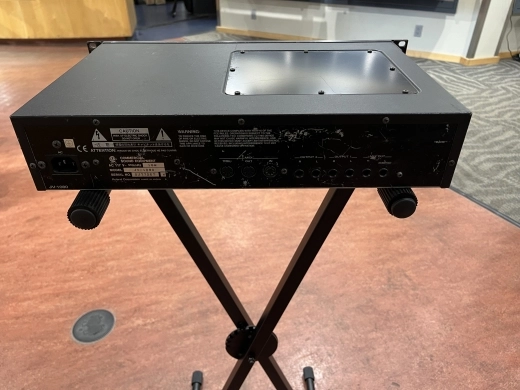 Roland JV-1080 3