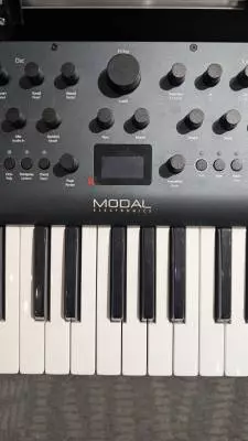 Modal Electronics - ARGON8 2