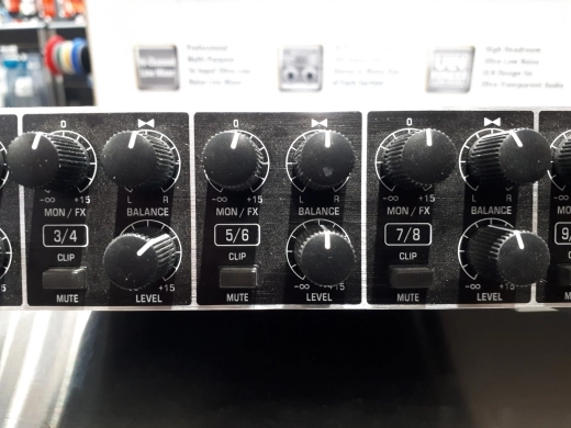 Behringer RX1602 Rackmount Line Mixer 3