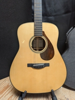 Yamaha - FG9 R 2