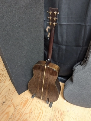 Yamaha - FG9 R 2