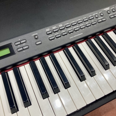 Yamaha CP300 Digital Piano 7