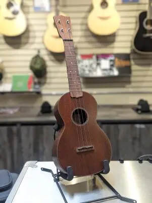 Martin Guitars - Centennial #1 Concert Uke W/ Gigbag