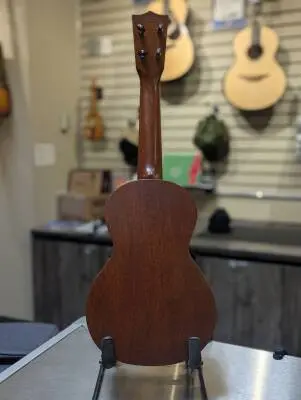 Martin Guitars - Centennial #1 Concert Uke W/ Gigbag 2