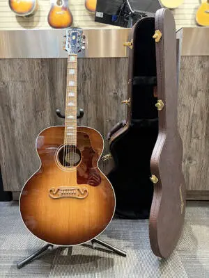 Gibson - SJ-200 Studio Walnut - Walnut Burst