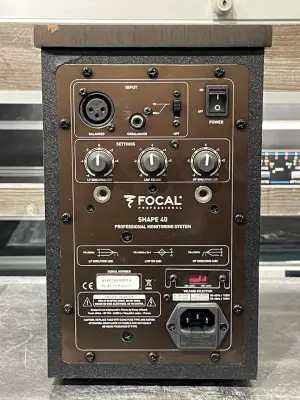Focal Professional - SHAPE 40 2