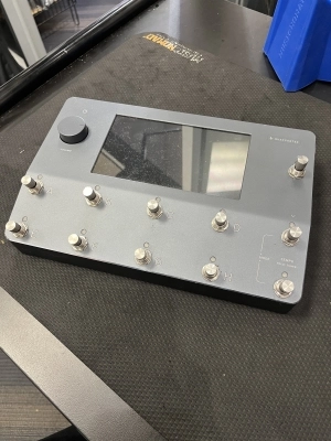 NEURAL QUAD CORTEX AMP/FX PROCESSOR