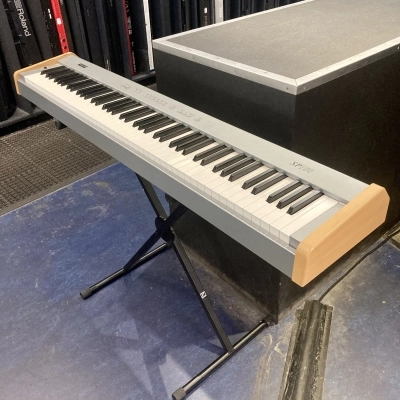 Korg SP100 2