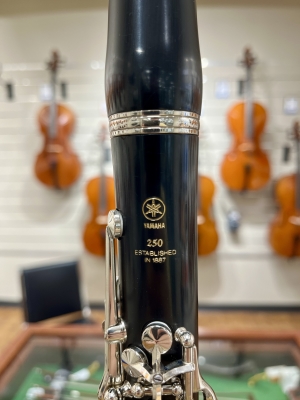 Yamaha YCL-250 Student Clarinet 2