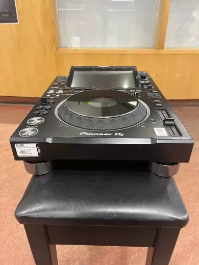 Pioneer DJ - CDJ-3000 2