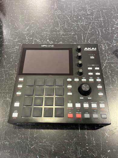 Gear Hunter | Akai - MPC ONE