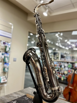 Selmer USA TS44B Tenor Saxophone 2