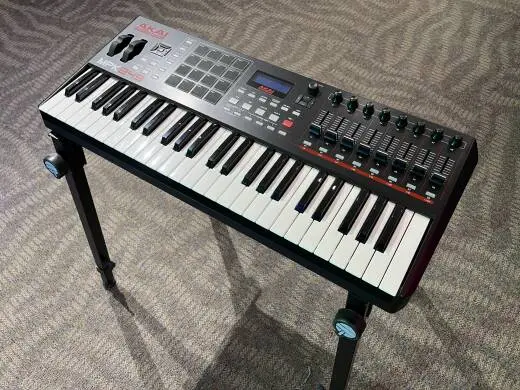 Akai - MPK249 2