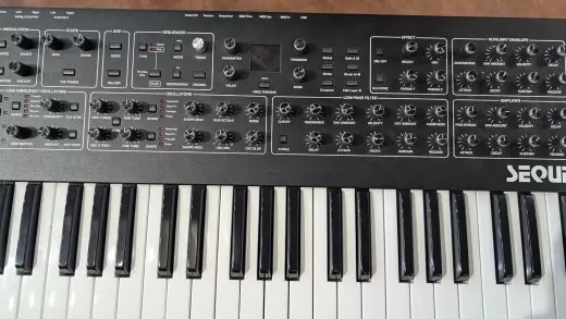 Dave Smith Instruments - PROPHET REV2 8 3