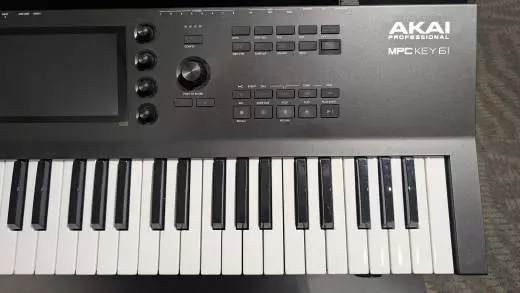 Store Special Product - Akai - MPCKEY61
