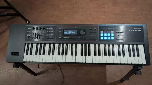 Roland - JUNO-DS 61