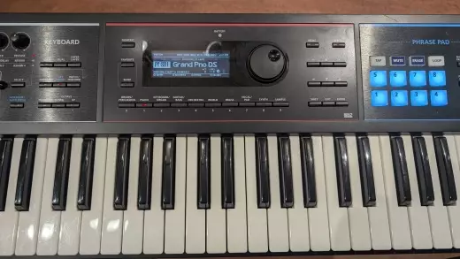 Roland - JUNO-DS 61 4