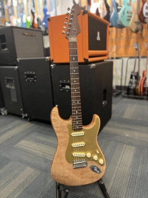 FENDER RARITIES QUILT MAPLE TOP STRAT