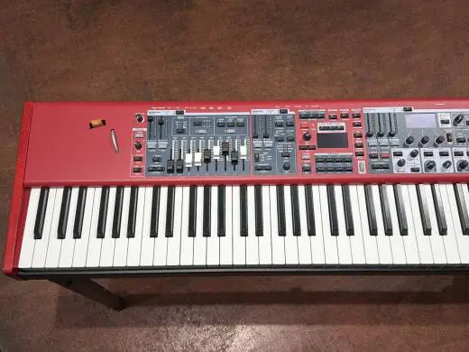Nord - STAGE 4 88 2