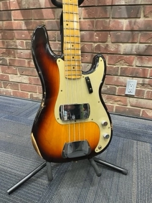 Fender Custom Shop 1958 Precision Bass Relic Super Faded Aged Chocolate 3-Color Sunburst 2