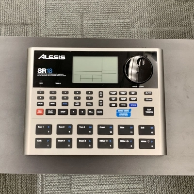 Alesis - SR-18 2