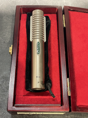 Royer - RO-R121